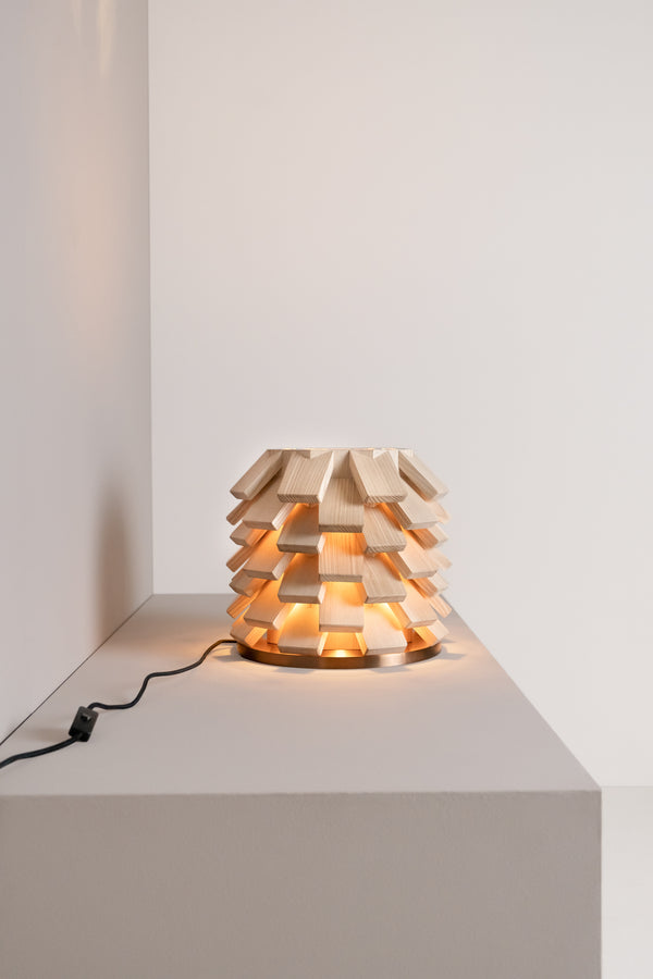 The Palm Table Lamp III